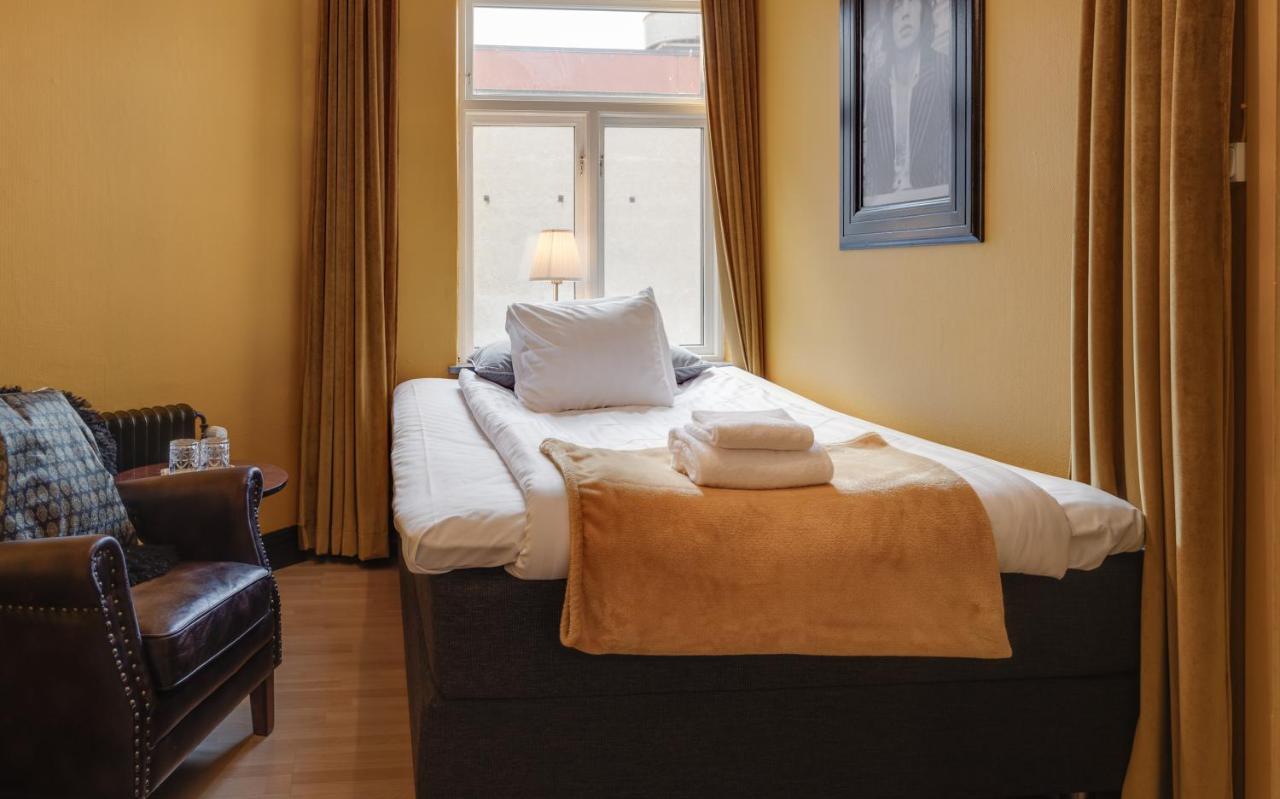 Small Double Room,1094725251:JPEG